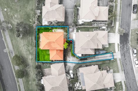Photo of property in 42 Parkwood Crescent, Gulf Harbour, Whangaparaoa, 0930