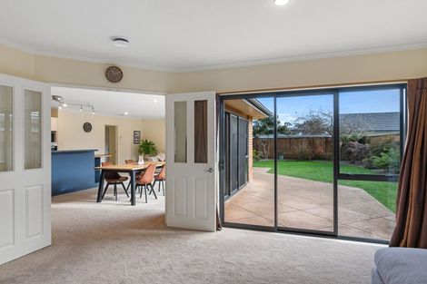 Photo of property in 11 Homewood Avenue, Levin, 5510