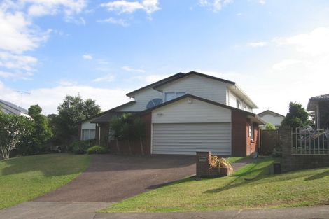 Photo of property in 35 Radiata Lane, Chatswood, Auckland, 0626
