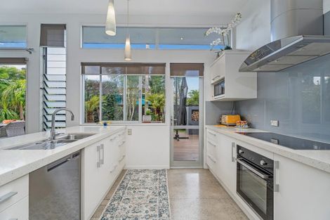 Photo of property in 3 Cobham Lane, Whitianga, 3510