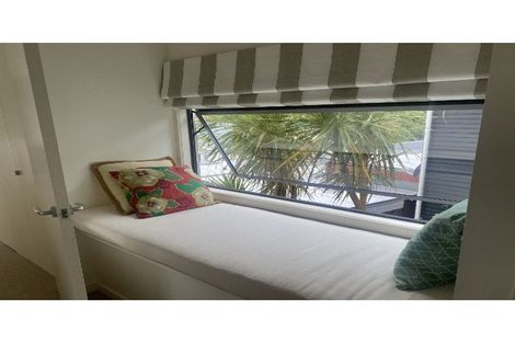 Photo of property in 37e Ngaio Road, Kelburn, Wellington, 6012