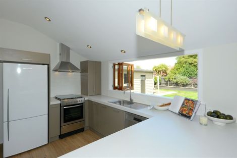 Photo of property in 203 Simeon Street, Spreydon, Christchurch, 8024