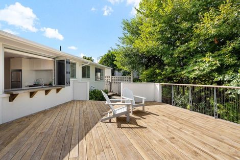 Photo of property in 33 Simla Terrace, Hospital Hill, Napier, 4110