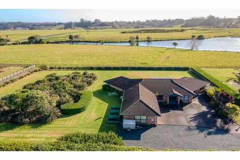 Photo of property in 15 Cochrane Drive, Kerikeri, 0230