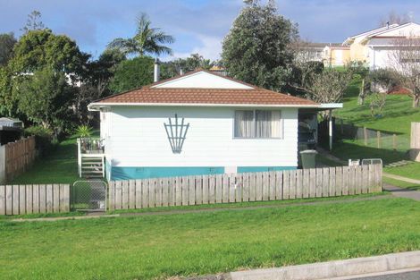 Photo of property in 12 Cockburn Street, Onerahi, Whangarei, 0110