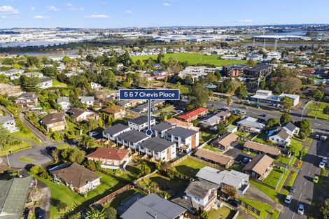 Photo of property in 5/5 Chevis Place, Pakuranga, Auckland, 2010