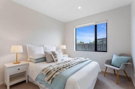 Photo of property in 2 Juniper Drive, Rosehill, 2113