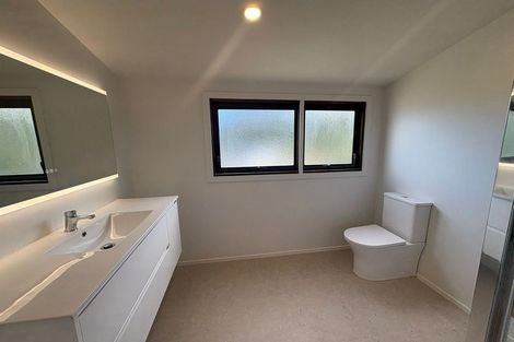 Photo of property in 22 Percy Dyett Drive, Karori, Wellington, 6012