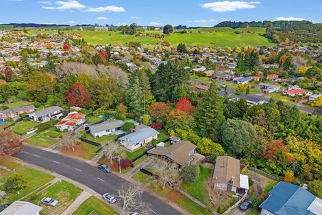 Photo of property in 58 Pandora Avenue, Sunnybrook, Rotorua, 3015