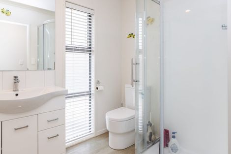 Photo of property in 4u1 Ross View Terrace, Dinsdale, Hamilton, 3204