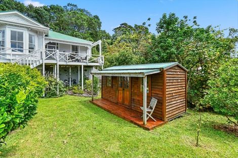Photo of property in 196 Wade River Road, Wade Heads, Whangaparaoa, 0932