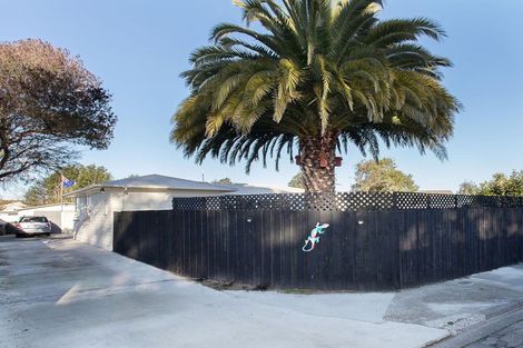 Photo of property in 58a Cottonwood Street, Parklands, Christchurch, 8083