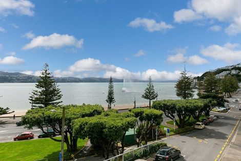 Photo of property in 15/22u Oriental Terrace, Oriental Bay, Wellington, 6011