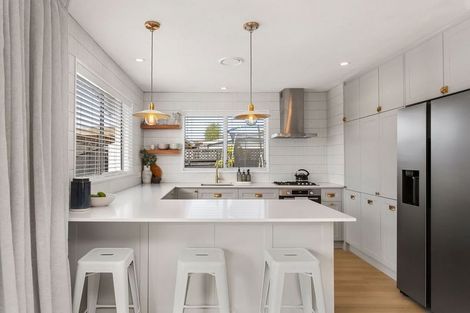 Photo of property in 9b Lydbury Place, Parklands, Christchurch, 8083