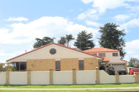 Photo of property in 145 Gravatt Road, Papamoa Beach, Papamoa, 3118