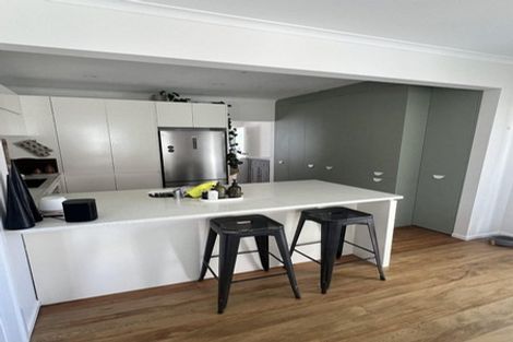 Photo of property in 3a Paton Avenue, Te Atatu South, Auckland, 0610