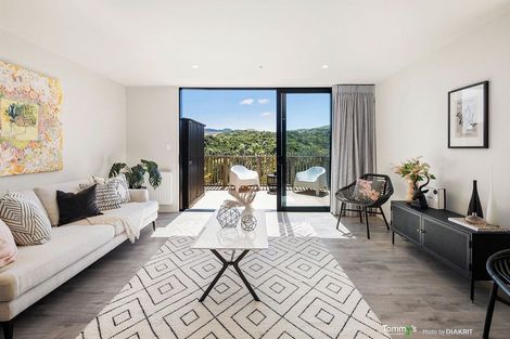 Photo of property in 3/6 Bushland Grove, Paparangi, Wellington, 6037