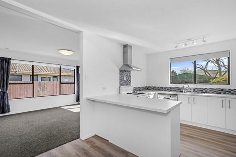 Photo of property in 32 Greenock Street, Redwood, Christchurch, 8051