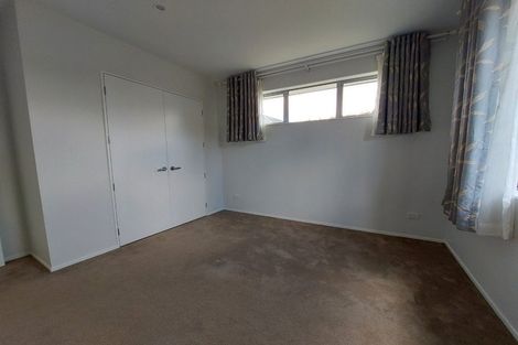 Photo of property in 28 Jelas Drive, Riverhead, 0820