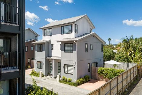 Photo of property in 26 Eileen Newey Place, Henderson, Auckland, 0612