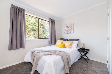 Photo of property in 18 Catkin Crescent, Papatoetoe, Auckland, 2025