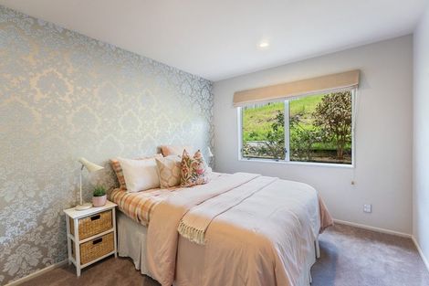 Photo of property in 14 Charlotte Way, Raumati South, Paraparaumu, 5032