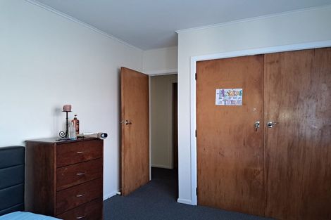 Photo of property in 9b Elizabeth Avenue, Heretaunga, Upper Hutt, 5018