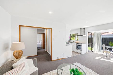 Photo of property in 5/4 Broadbent Street, Riccarton, Christchurch, 8041