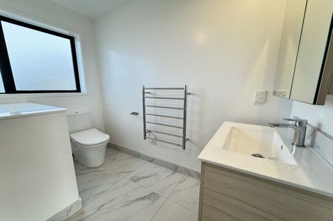 Photo of property in 2/6 Riccarton Road, Riccarton, Christchurch, 8011