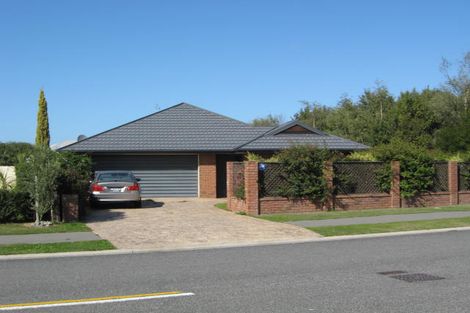 Photo of property in 2 Masefield Drive, Rolleston, 7614