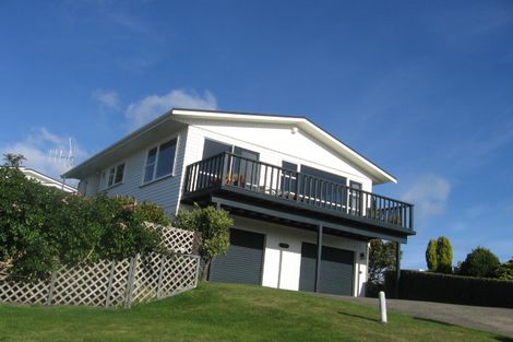 Photo of property in 19 The Anchorage, Whitby, Porirua, 5024