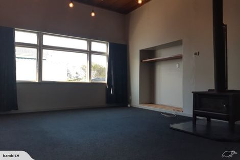 Photo of property in 22 Ross Street, Marton, 4710