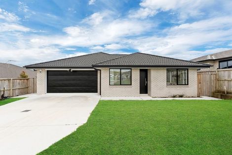 Photo of property in 11 Paul Way, Pokeno, 2402