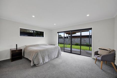 Photo of property in 37 Dillon Drive, Bell Block, New Plymouth, 4312