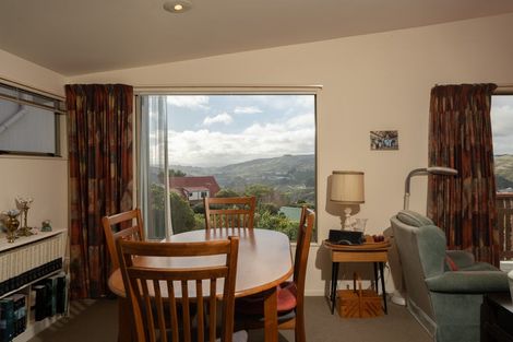 Photo of property in 1 Atamira Close, Churton Park, Wellington, 6037