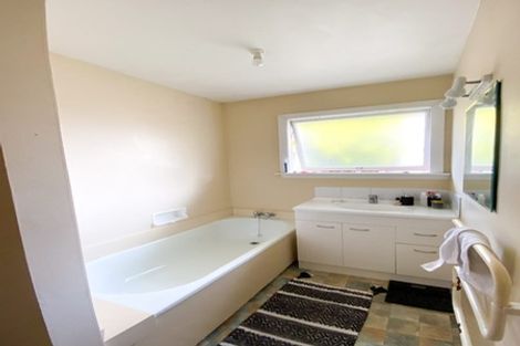Photo of property in 164 Waimairi Road, Ilam, Christchurch, 8041