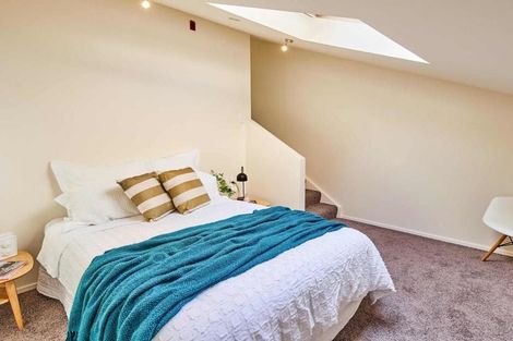 Photo of property in Courtenay Mews Apartments, 19/14u Alpha Street, Te Aro, Wellington, 6011