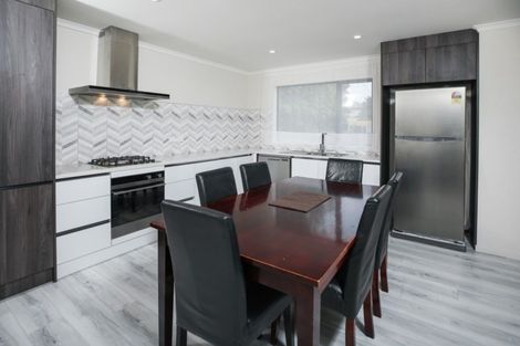 Photo of property in 11u3 Gazeley Avenue, Silverdale, Hamilton, 3216