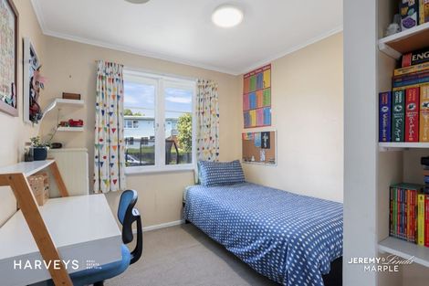 Photo of property in 120 Vodanovich Road, Te Atatu South, Auckland, 0610