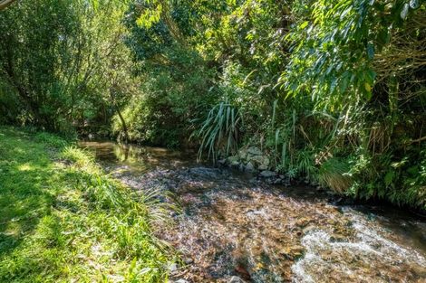 Photo of property in 273 Middleton Road, Glenside, Wellington, 6037