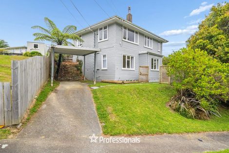 Photo of property in 54 Bird Grove, Stokes Valley, Lower Hutt, 5019