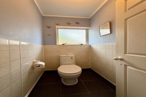 Photo of property in 79 Wairere Road, The Gardens, Auckland, 2105