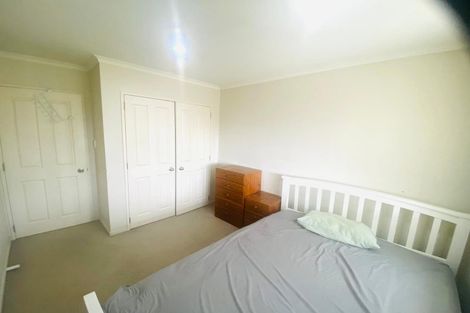 Photo of property in 1 Nykki Place, Papakura, 2110