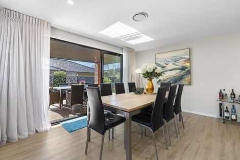 Photo of property in 7 Ruru Lane, Hurworth, New Plymouth, 4310