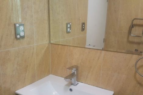 Photo of property in 263 Golf Road, Titirangi, Auckland, 0604