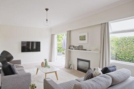 Photo of property in 14 Leybourne Avenue, Waikanae, 5036