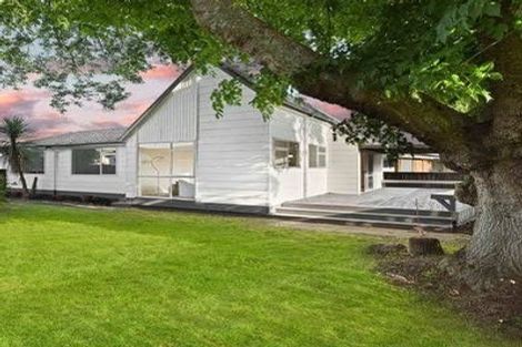 Photo of property in 19 Morrow Avenue, St Andrews, Hamilton, 3200