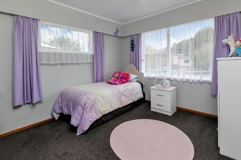Photo of property in 18 Parkland Crescent, Te Kamo, Whangarei, 0112