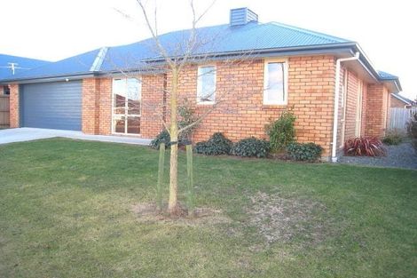 Photo of property in 122 Rolleston Drive, Rolleston, 7614