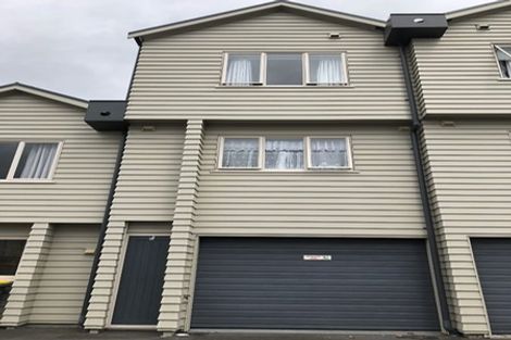 Photo of property in 6/4 Keeling Road, Henderson, Auckland, 0612